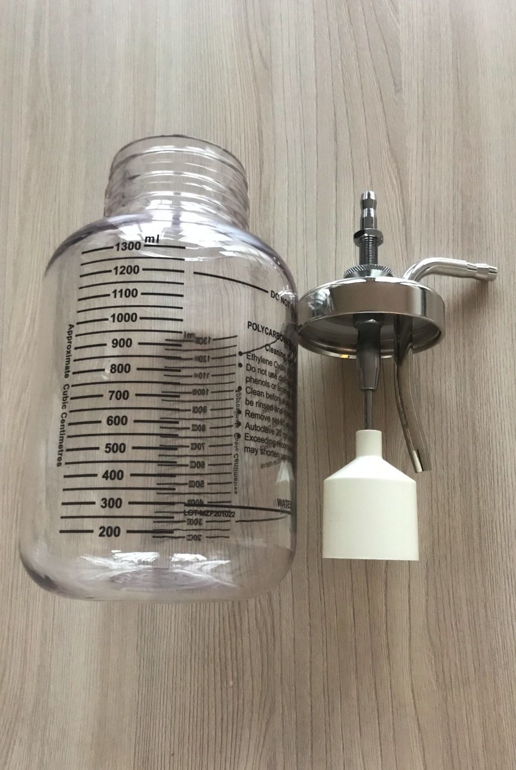 Suction Bottle with Cover Suction Container with Lid_ขวดดูดเสมหะพร้อมฝาแบบสแตนเลส ขวดซักชั่นพร้อมฝาขนาด 1.5 ลิตร