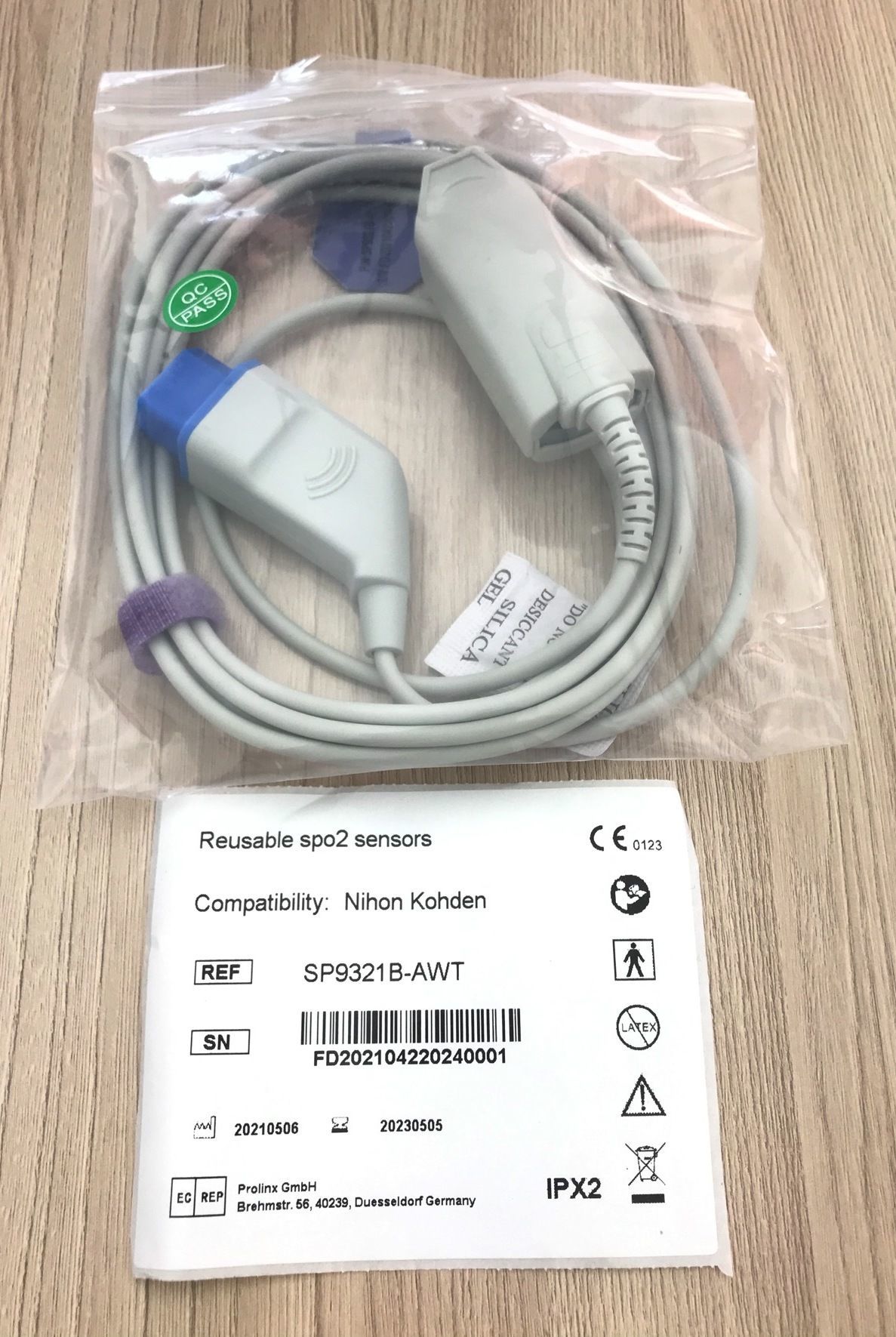 Spo2 Adult Cable O2Sat Adult probe cable for Vital Sign Monitor Nihon Kohden_สายโพรบเคเบิ้ลวัดระดับความเข้มข้นการอิ่มตัวของออกซิเจนในกระแสเลือดแบบหนีบปลายนิ้วสำหรับเครื่องวัดสัญญาณชีพ Nihon
