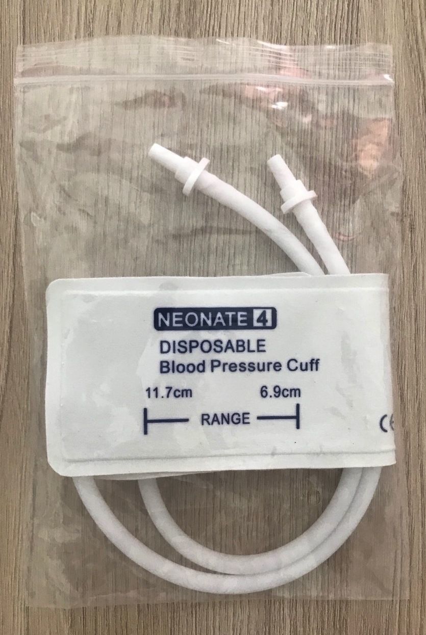 Disposable NIBP Cuff Neonate No.4 dual tube_ผ้าพันแขนวัดความดันทารกแบบผ้ายางขาวเบอร์ 4 สายยางคู่