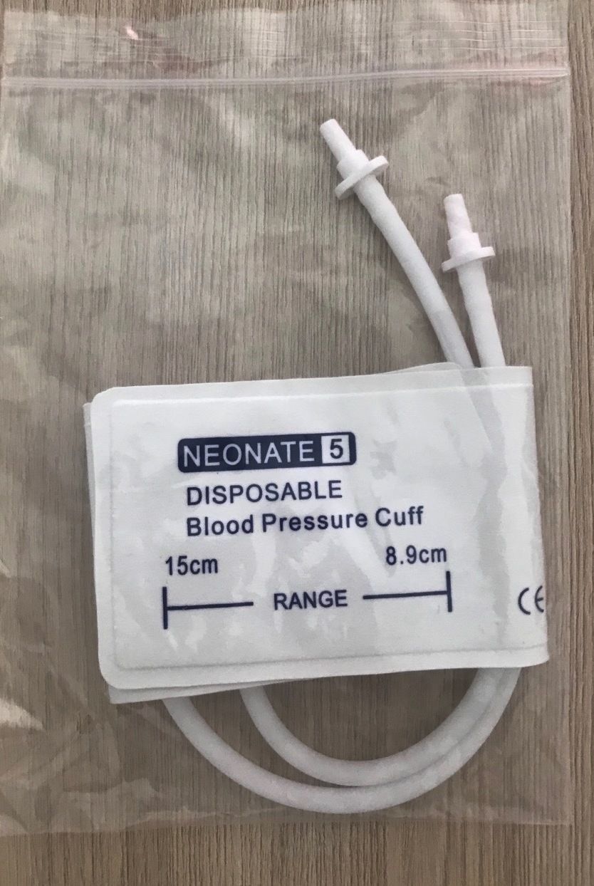 Disposable NIBP Cuff Neonate No.5 dual tube_ผ้าพันแขนวัดความดันทารกแบบผ้ายางขาวเบอร์ 5 สายยางคู่