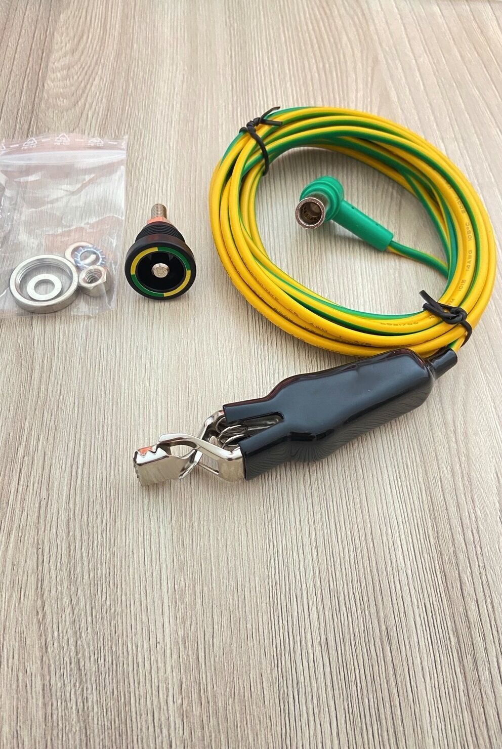 Medical equipotential grounding plug & cable_ชุดสายและปลั๊กเสียบระบบสายกราวด์เครื่องมือแพทย์